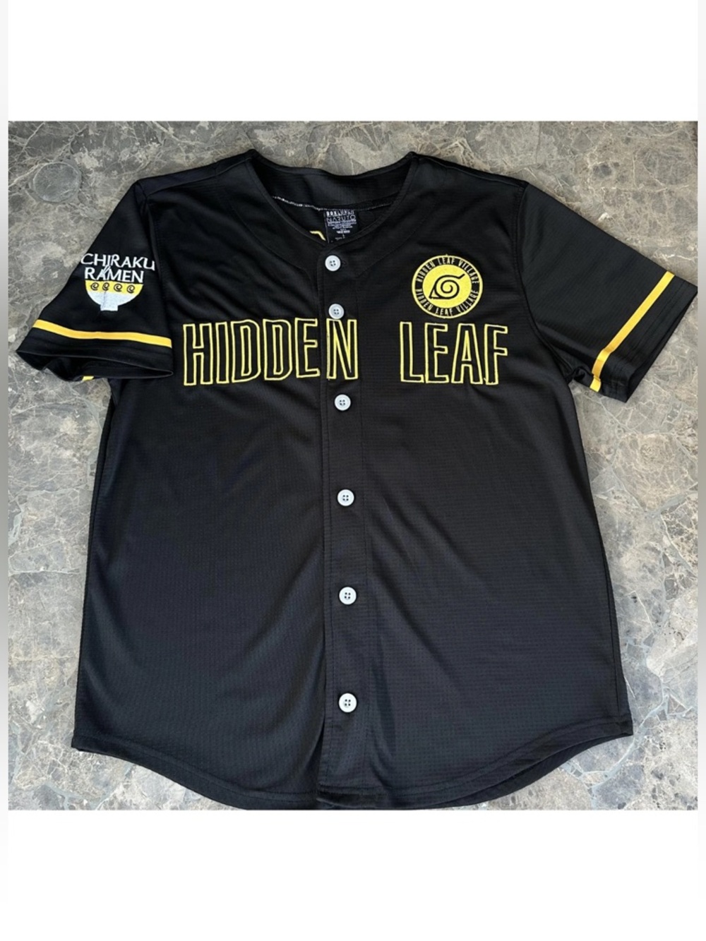 BoxLunch Naruto Hidden Leaf Baseball Shirt Mens Large Black Ichiraku Ramen